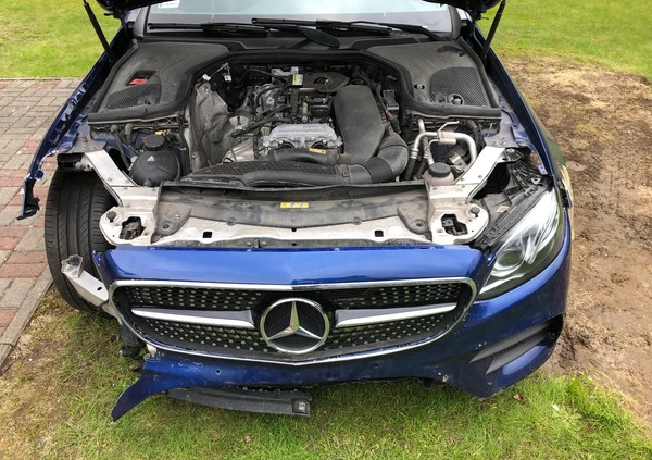 Mercedes-Benz Klasa E cena 116900 przebieg: 108881, rok produkcji 2019 z Chojnice małe 742